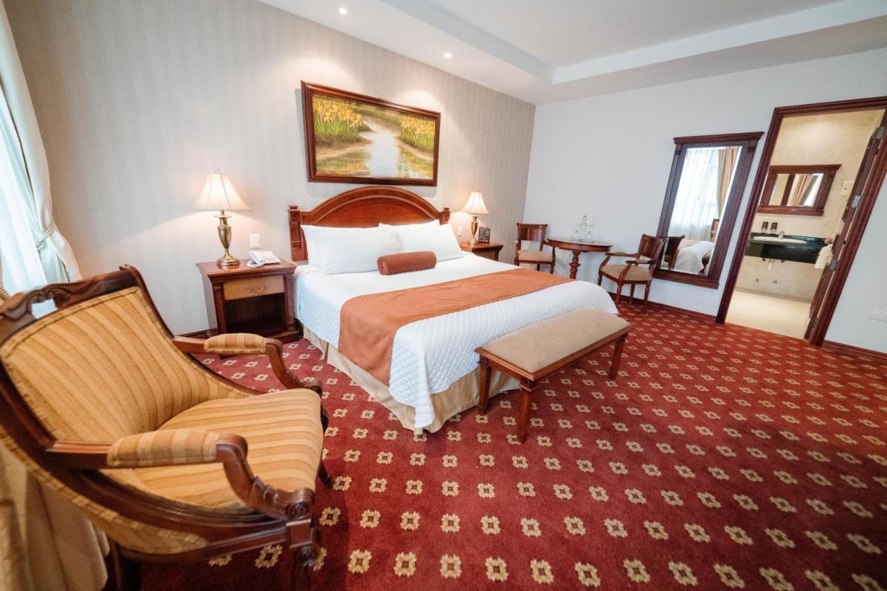 Grand Victoria Boutique Hotel Loja Esterno foto