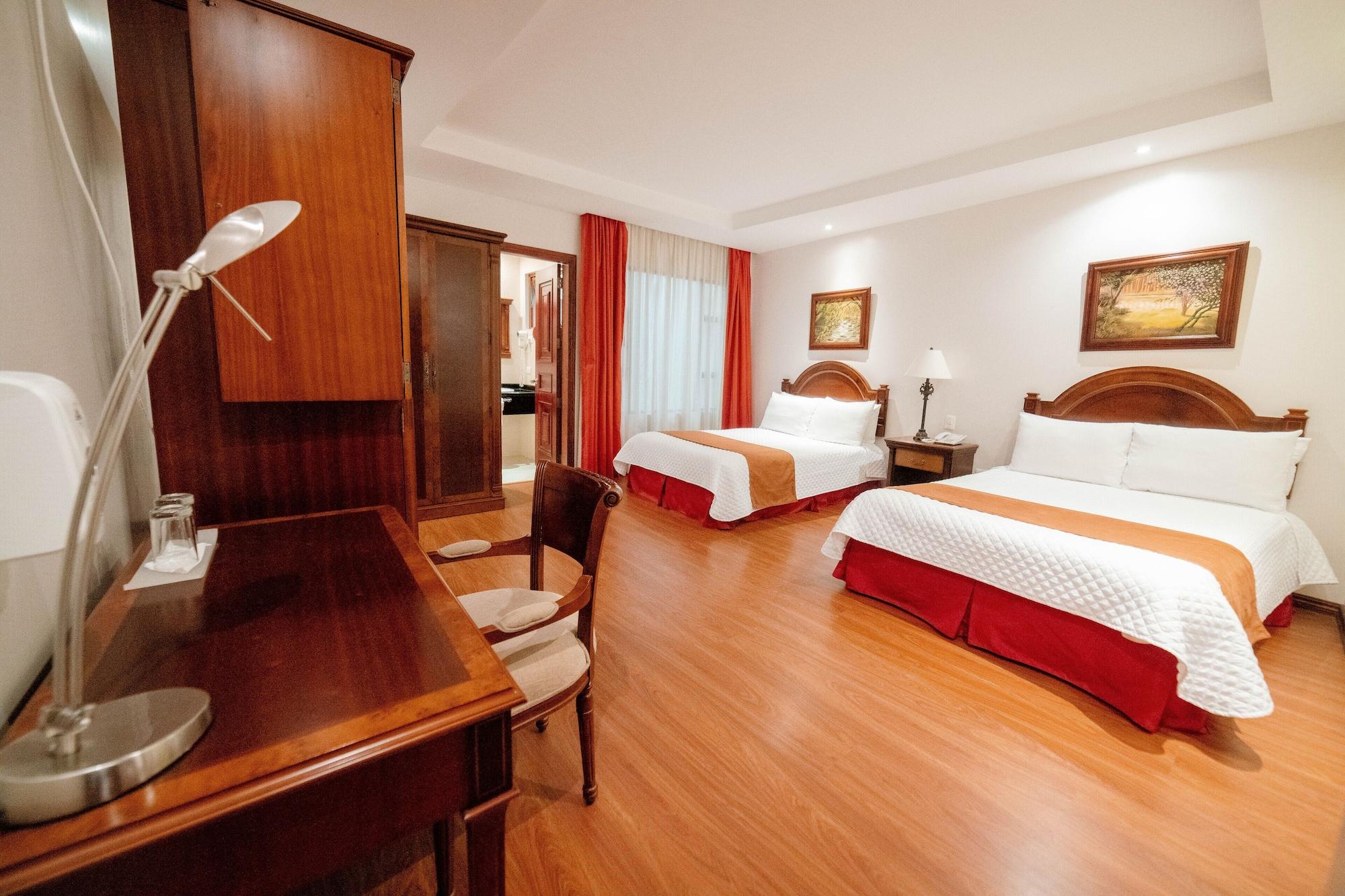 Grand Victoria Boutique Hotel Loja Esterno foto