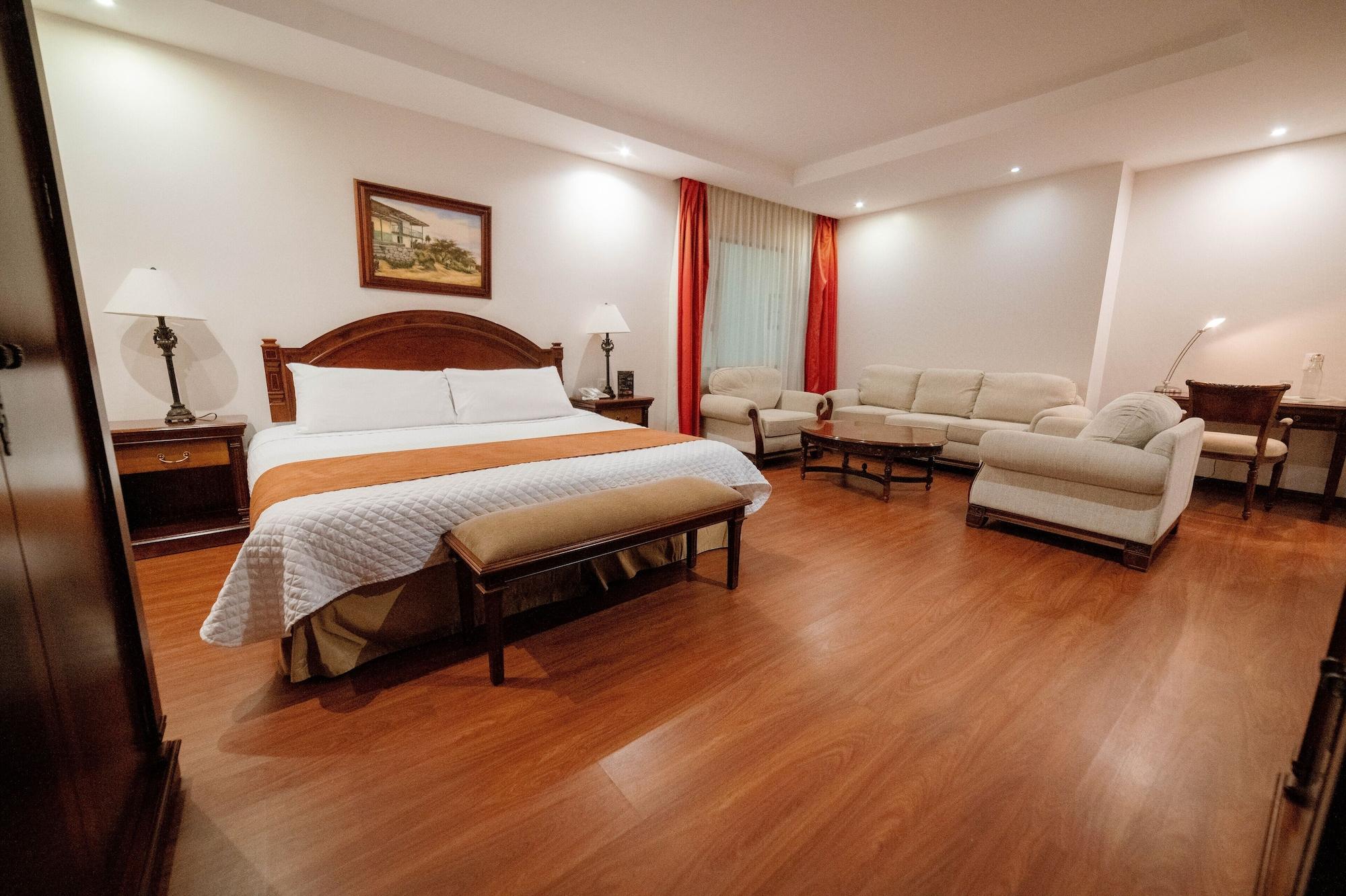Grand Victoria Boutique Hotel Loja Esterno foto