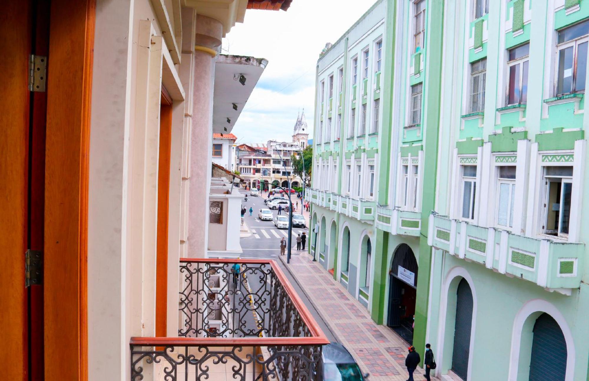 Grand Victoria Boutique Hotel Loja Esterno foto
